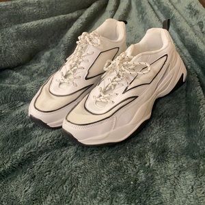 Chunky trainers